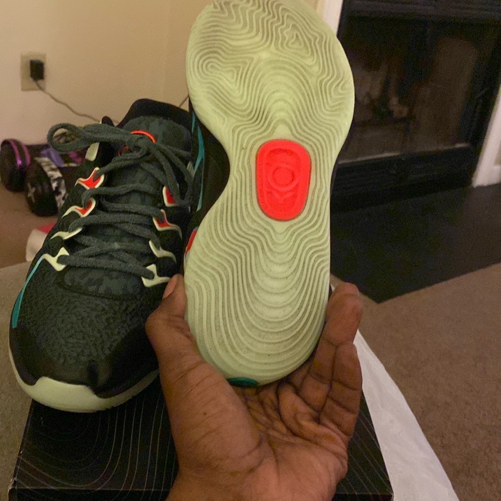 Nike KD 17 size 11.5 Rating 9/10